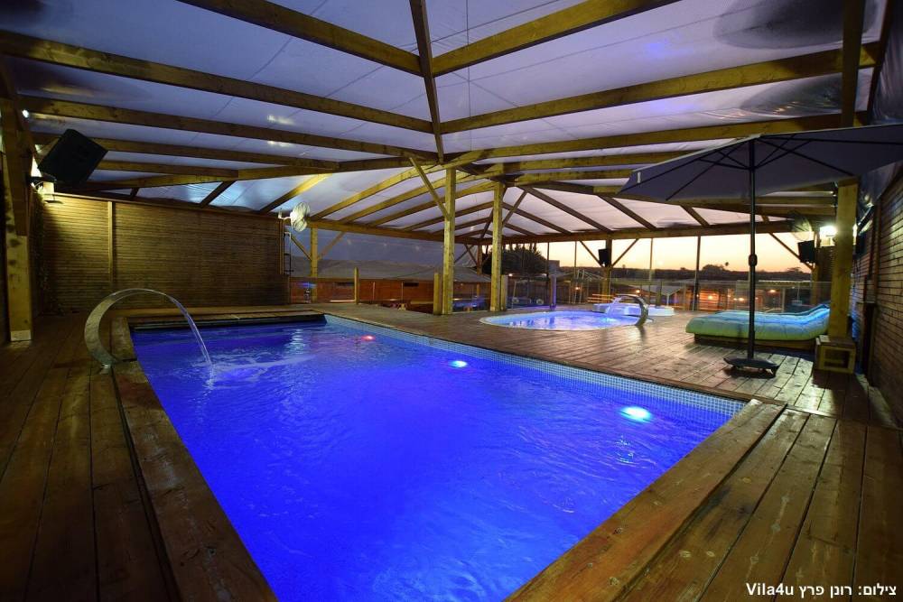 72075 המתחם בחורף, לופט סלפי, וילה  בראשון לציון וילות - Vila 4 U