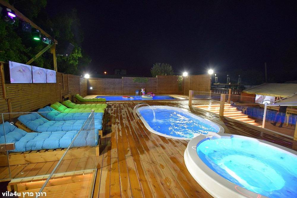 72182 גלריה כללית, לופט סלפי, וילה  בראשון לציון וילות - Vila 4 U