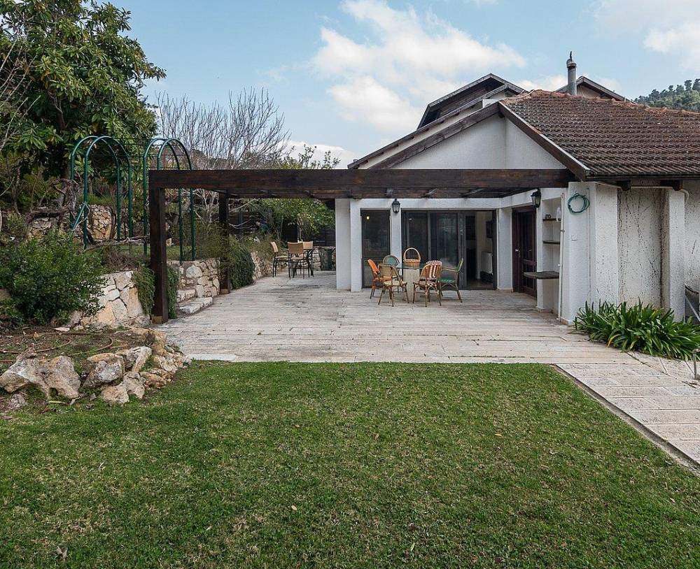 73300 מתחם חיצוני, וילה בית זית, וילה  בבית זית וילות - Vila 4 U