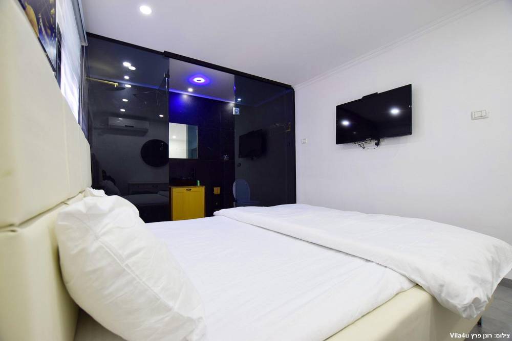 73460 פנים הוילה, אחוזת ליזט, וילה  בחוסן וילות - Vila 4 U