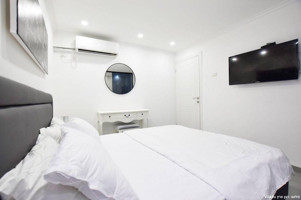 73472 פנים הוילה, אחוזת ליזט, וילה  בחוסן וילות - Vila 4 U