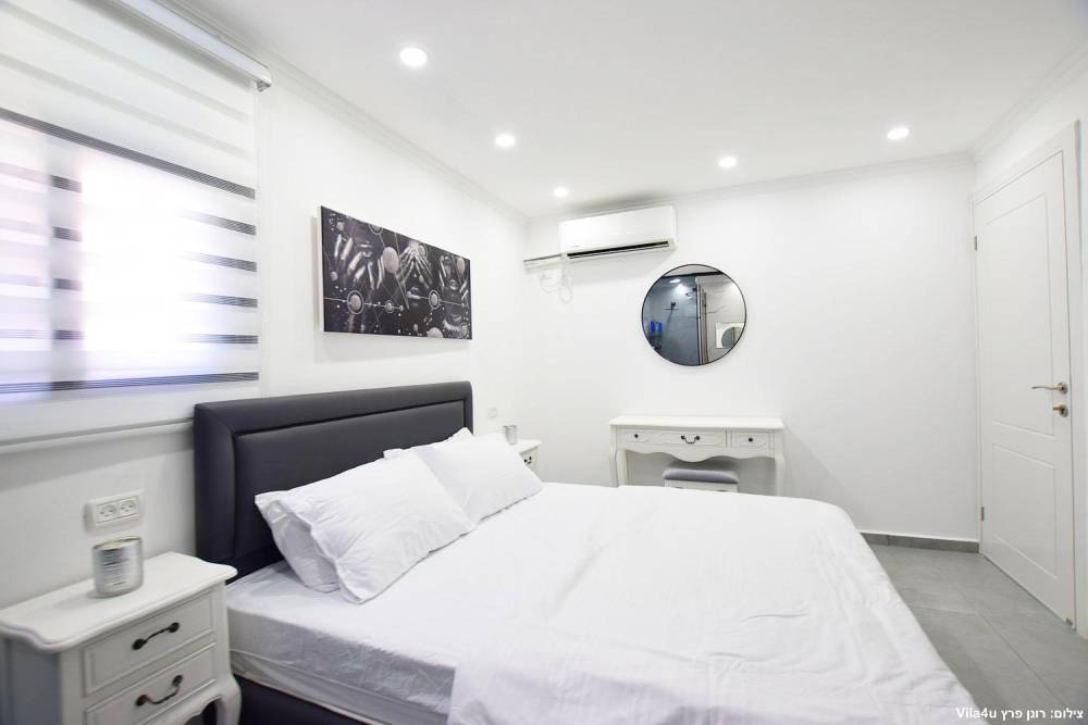 73473 פנים הוילה, אחוזת ליזט, וילה  בחוסן וילות - Vila 4 U