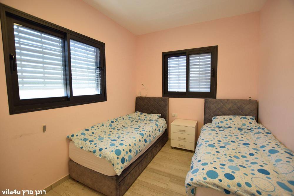 73607 פנים הוילה, וילה מהדרין ריזורט, וילה  בבית שמש וילות - Vila 4 U