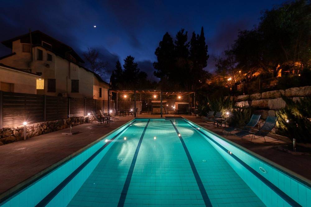 73978 גלריה כללית, וילה בית זית, וילה  בבית זית וילות - Vila 4 U