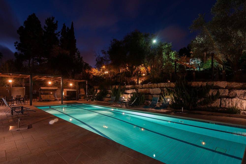 73979 גלריה כללית, וילה בית זית, וילה  בבית זית וילות - Vila 4 U