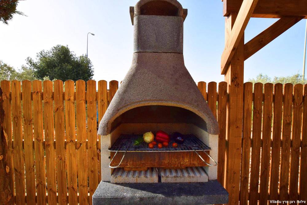 74770 מתחם חיצוני, וילה מונפורט, וילה  במעיליא וילות - Vila 4 U