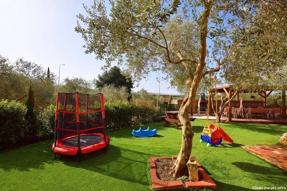 74777 מתחם חיצוני, וילה מונפורט, וילה  במעיליא וילות - Vila 4 U