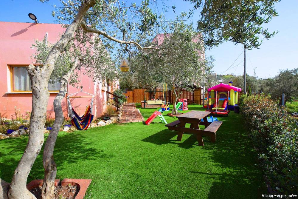 74778 מתחם חיצוני, וילה מונפורט, וילה  במעיליא וילות - Vila 4 U