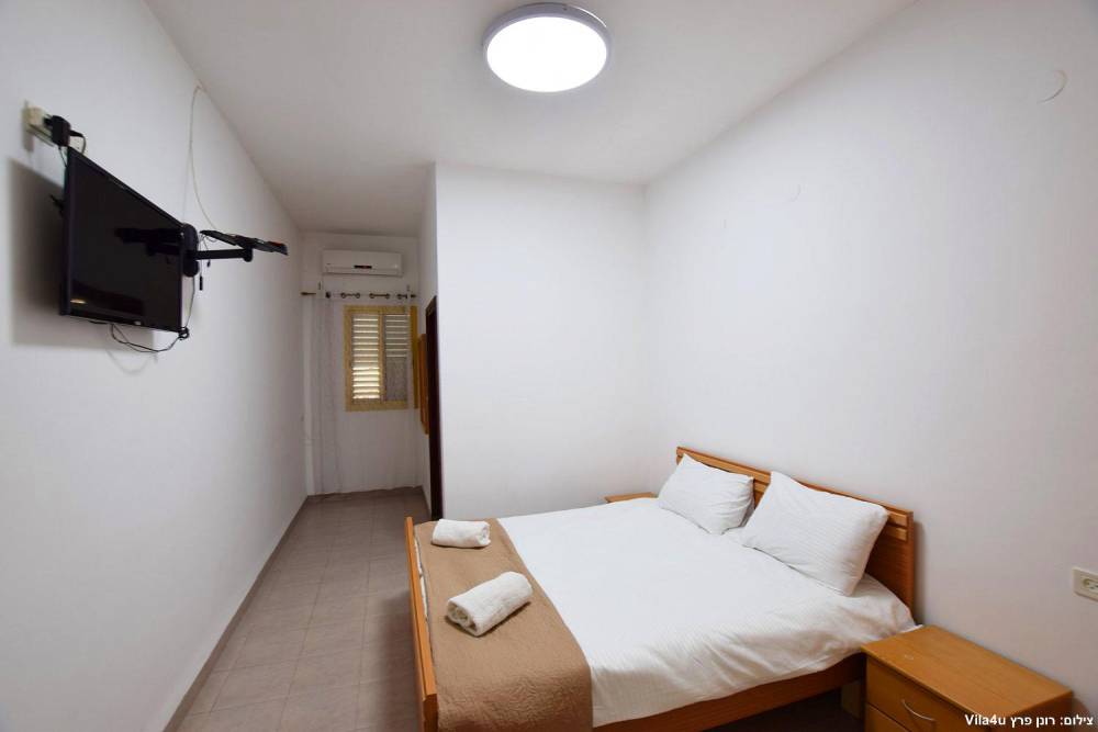 74780 מתחם פנימי, וילה מונפורט, וילה  במעיליא וילות - Vila 4 U