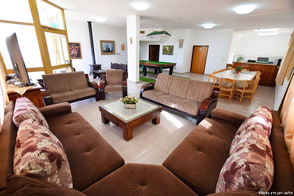 74798 מתחם פנימי, וילה מונפורט, וילה  במעיליא וילות - Vila 4 U