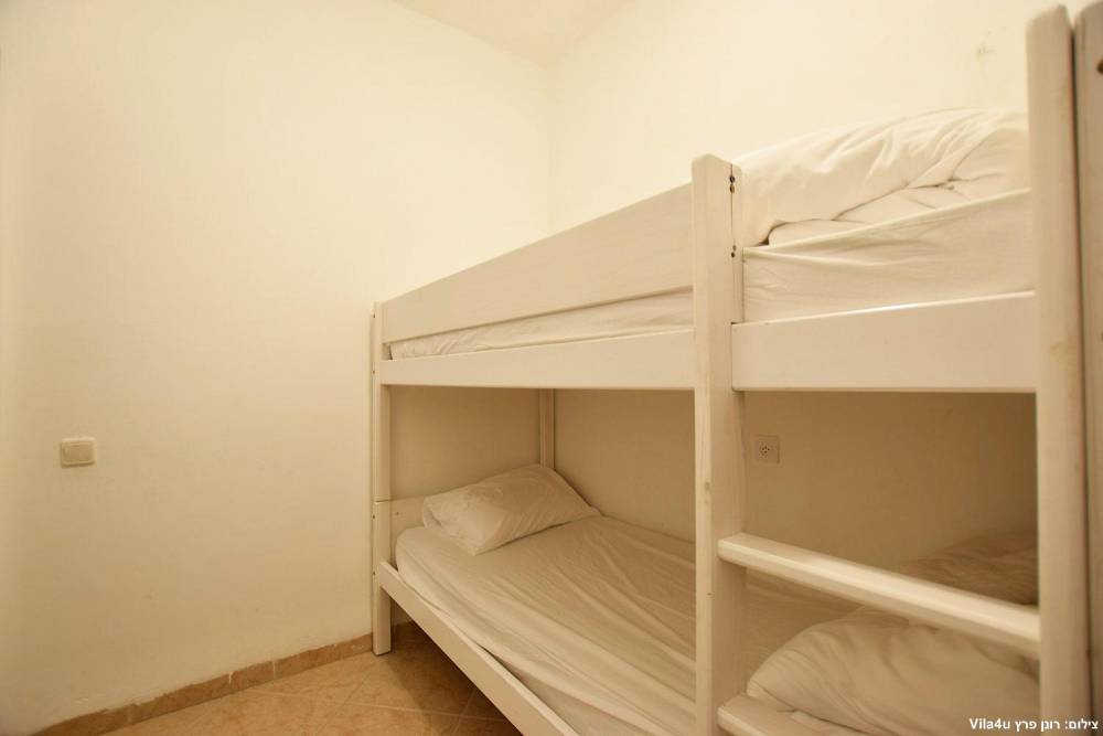 75232 פנים הוילה, שיר לכנרת, וילה  ביבנאל וילות - Vila 4 U