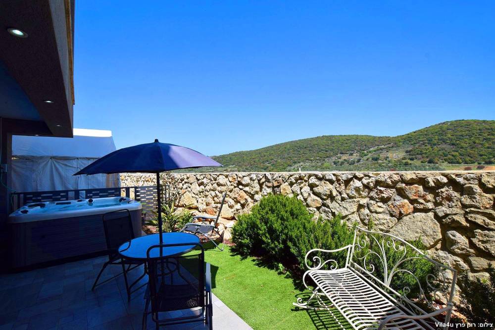 75829 חצר נוף ומשחקים, וילה סול דה גלילאה, וילה  בפקיעין החדשה וילות - Vila 4 U