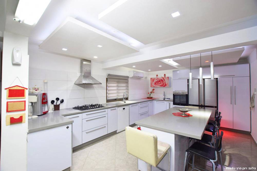 76158 פנים הוילה והחדרים, וילה הדר ומהודר, וילה  בקרית גת וילות - Vila 4 U