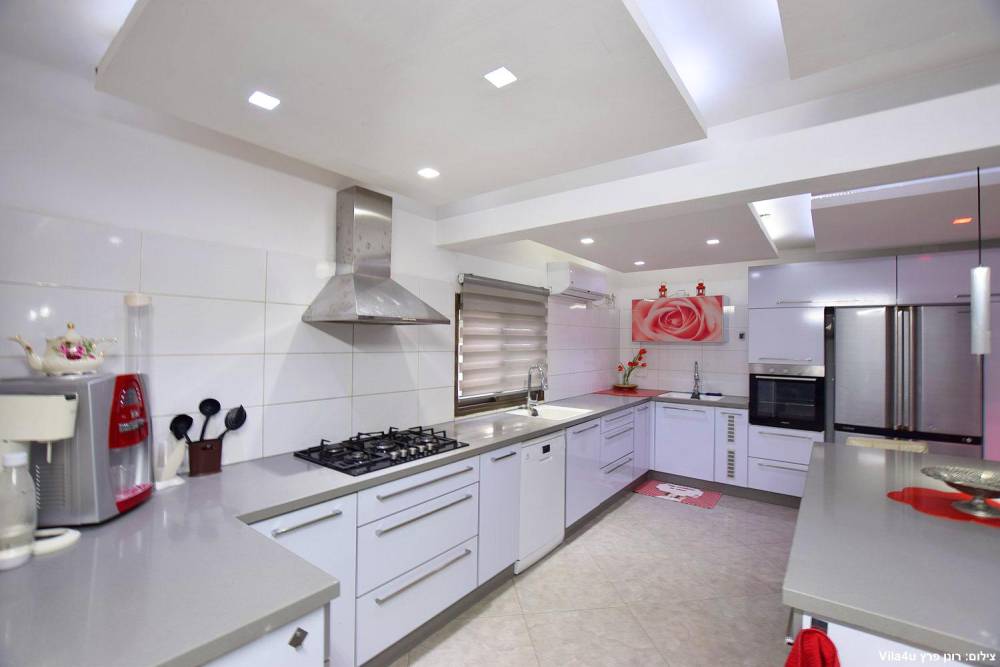 76161 פנים הוילה והחדרים, וילה הדר ומהודר, וילה  בקרית גת וילות - Vila 4 U