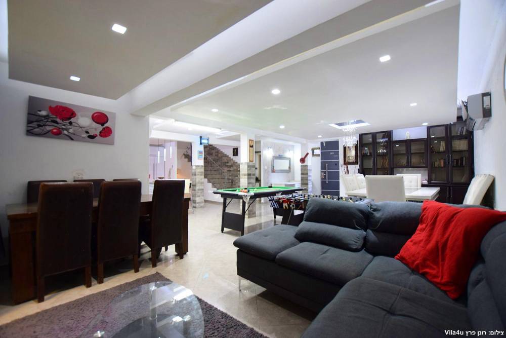 76174 פנים הוילה והחדרים, וילה הדר ומהודר, וילה  בקרית גת וילות - Vila 4 U