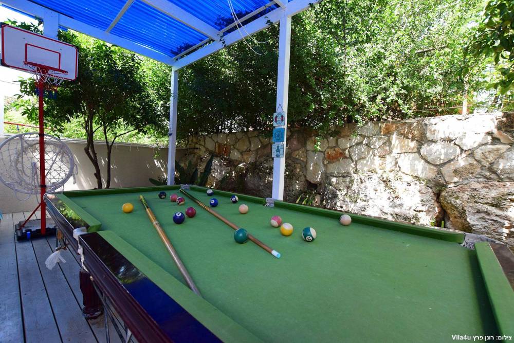 76524 גלריה כללית, המרפסת, וילה  במודיעין וילות - Vila 4 U