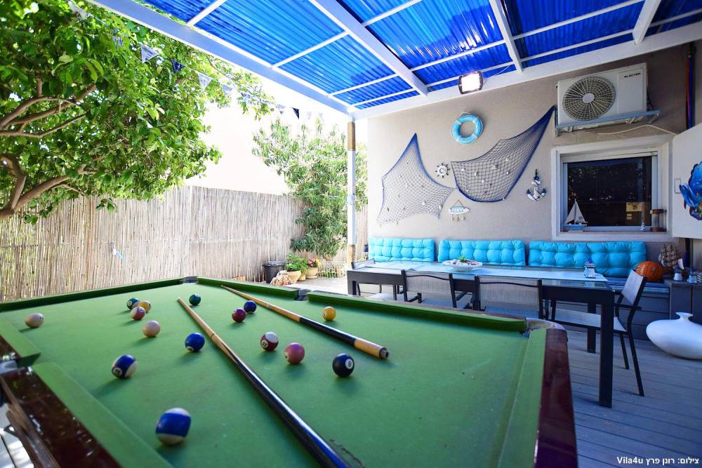 76528 גלריה כללית, המרפסת, וילה  במודיעין וילות - Vila 4 U