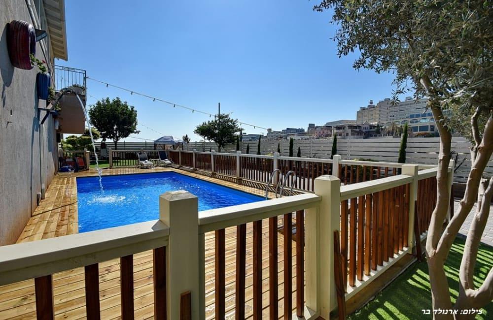 76842 מתחם חיצוני, וילה מול השקיעה, וילה  בירכא וילות - Vila 4 U