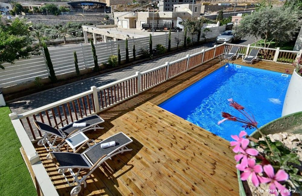 76847 מתחם חיצוני, וילה מול השקיעה, וילה  בירכא וילות - Vila 4 U