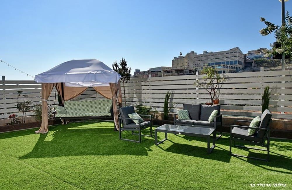 76854 מתחם חיצוני, וילה מול השקיעה, וילה  בירכא וילות - Vila 4 U