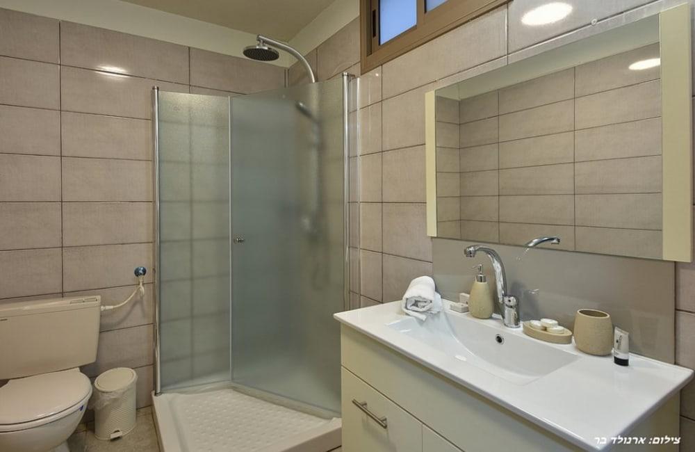 76874 מתחם פנימי, וילה מול השקיעה, וילה  בירכא וילות - Vila 4 U