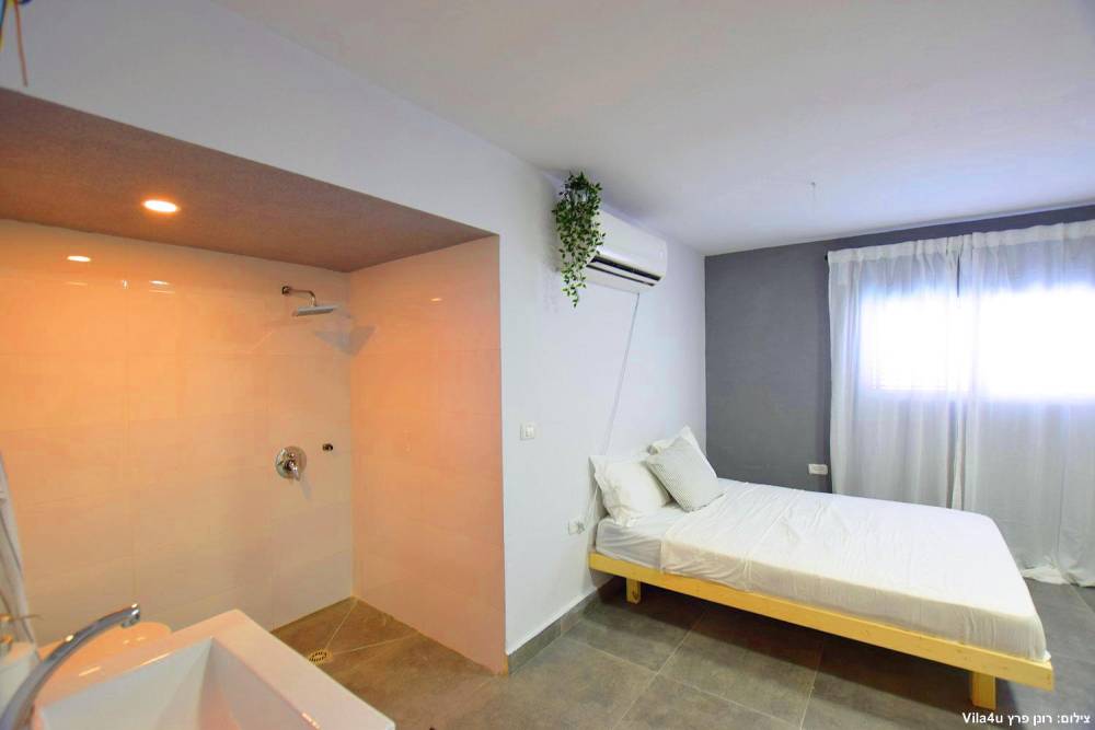 78620 גלריית פנים, מתחם פיאסטה פרימיום, וילה  בנתניה וילות - Vila 4 U