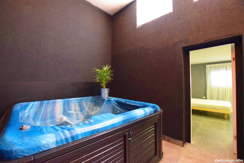 78621 גלריית פנים, מתחם פיאסטה פרימיום, וילה  בנתניה וילות - Vila 4 U