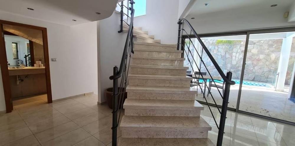 79495 פנים הוילה, וילה אמדר, וילה  באילת וילות - Vila 4 U