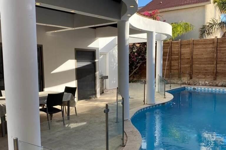 79496 המתחם החיצוני, וילה אמדר, וילה  באילת וילות - Vila 4 U