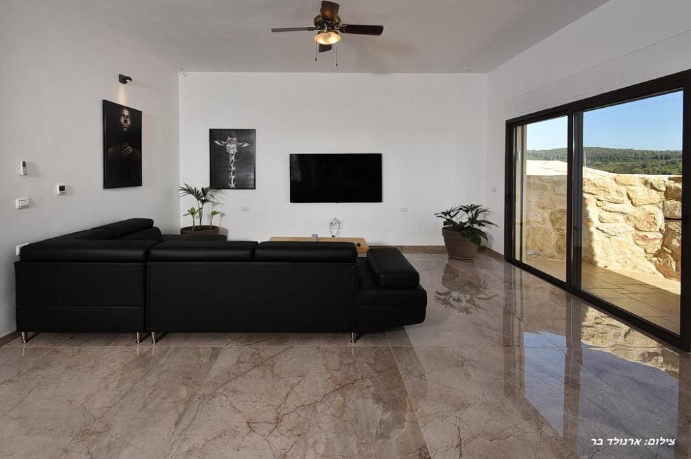 79607 פנים הוילה והחדרים, אחוזת ערמונים, וילה  בשומרה וילות - Vila 4 U