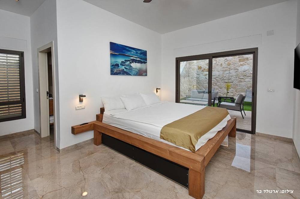 79614 פנים הוילה והחדרים, אחוזת ערמונים, וילה  בשומרה וילות - Vila 4 U