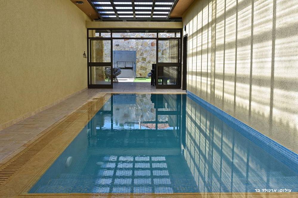 79639 מתחם חיצוני, אחוזת ערמונים, וילה  בשומרה וילות - Vila 4 U