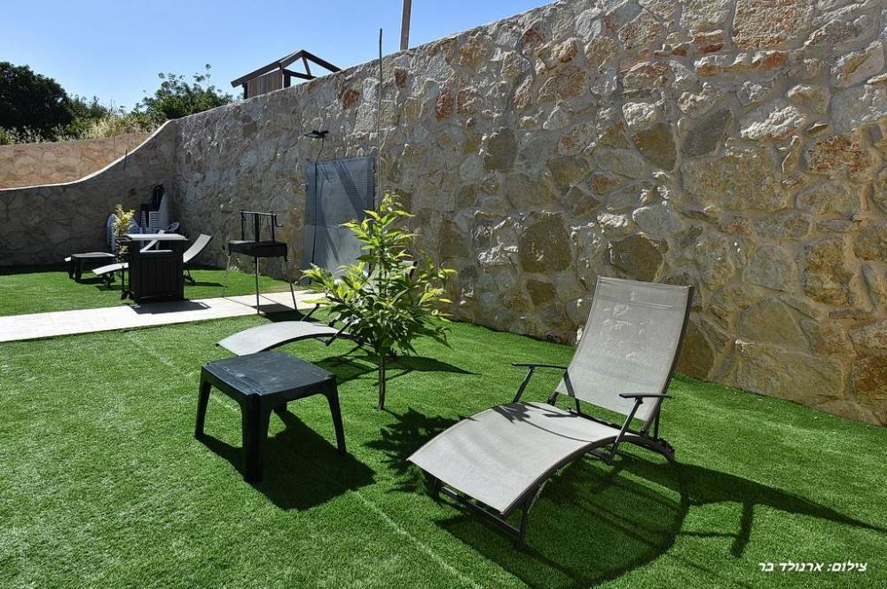 79664 מתחם חיצוני, אחוזת ערמונים, וילה  בשומרה וילות - Vila 4 U