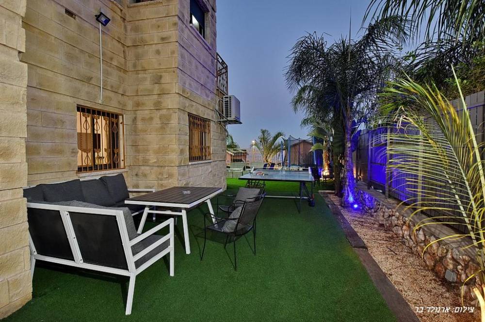 80241 מתחם חיצוני, וילה יערות הדבש, וילה  בנוף כנרת וילות - Vila 4 U