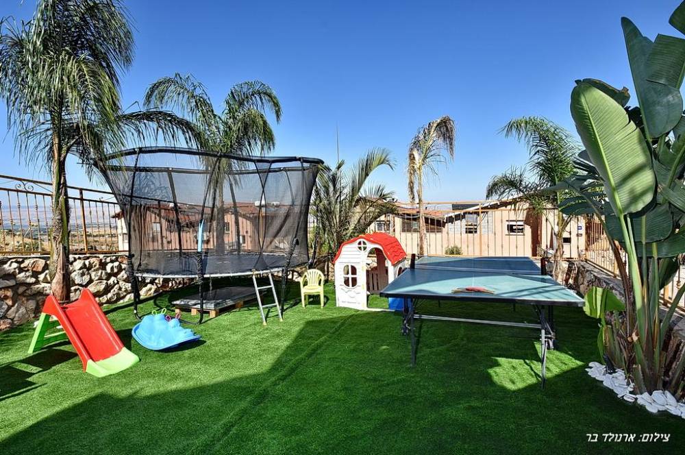 80247 מתחם חיצוני, וילה יערות הדבש, וילה  בנוף כנרת וילות - Vila 4 U