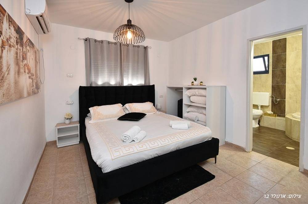 80270 מתחם הפנימי, וילה יערות הדבש, וילה  בנוף כנרת וילות - Vila 4 U