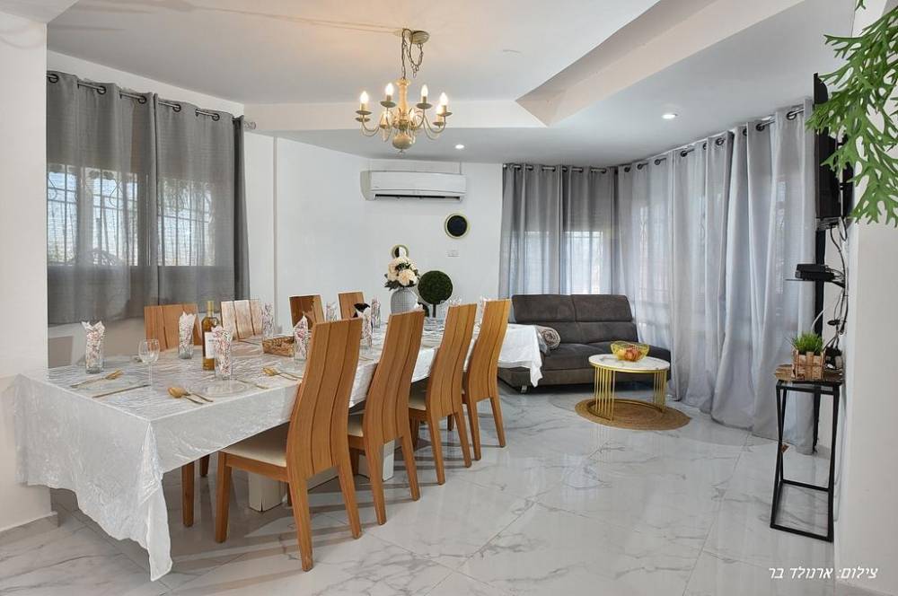 80275 מתחם הפנימי, וילה יערות הדבש, וילה  בנוף כנרת וילות - Vila 4 U