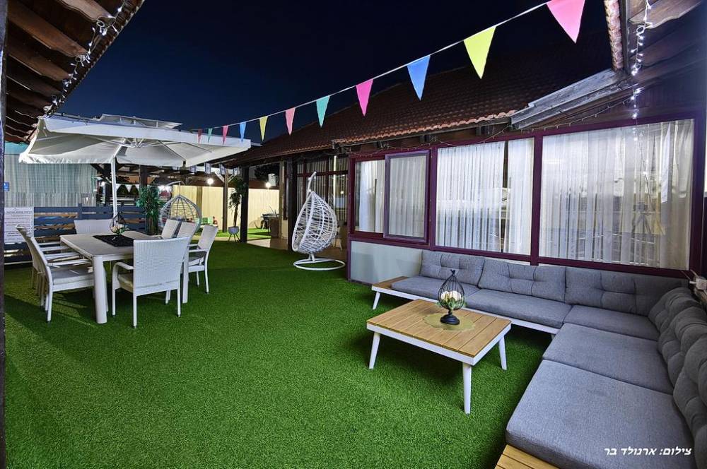 80750 המתחם החיצוני, וילה קאסה אור המוריה, וילה  בעין יעקב וילות - Vila 4 U