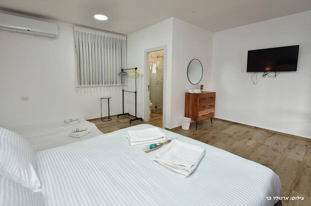 80764 מתחם פנימי, וילה קאסה אור המוריה, וילה  בעין יעקב וילות - Vila 4 U