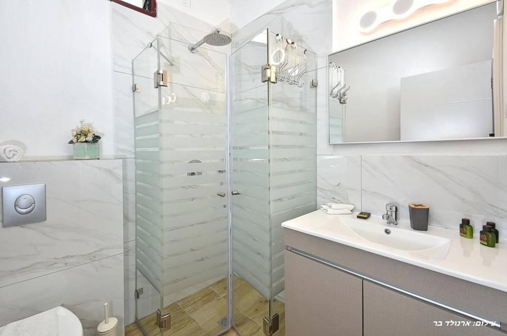 80766 מתחם פנימי, וילה קאסה אור המוריה, וילה  בעין יעקב וילות - Vila 4 U