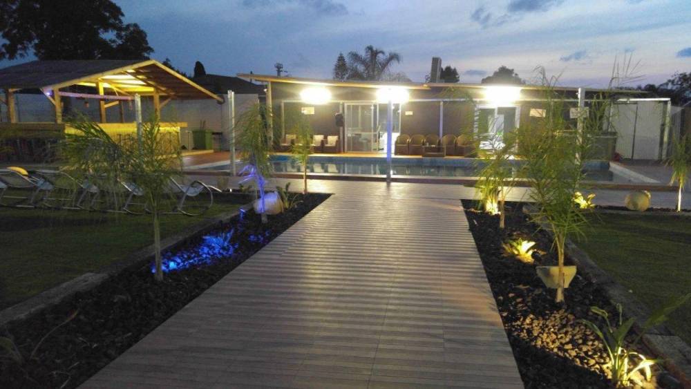 80868 המתחם החיצוני, וילה אנגל, וילה  בהודיה וילות - Vila 4 U