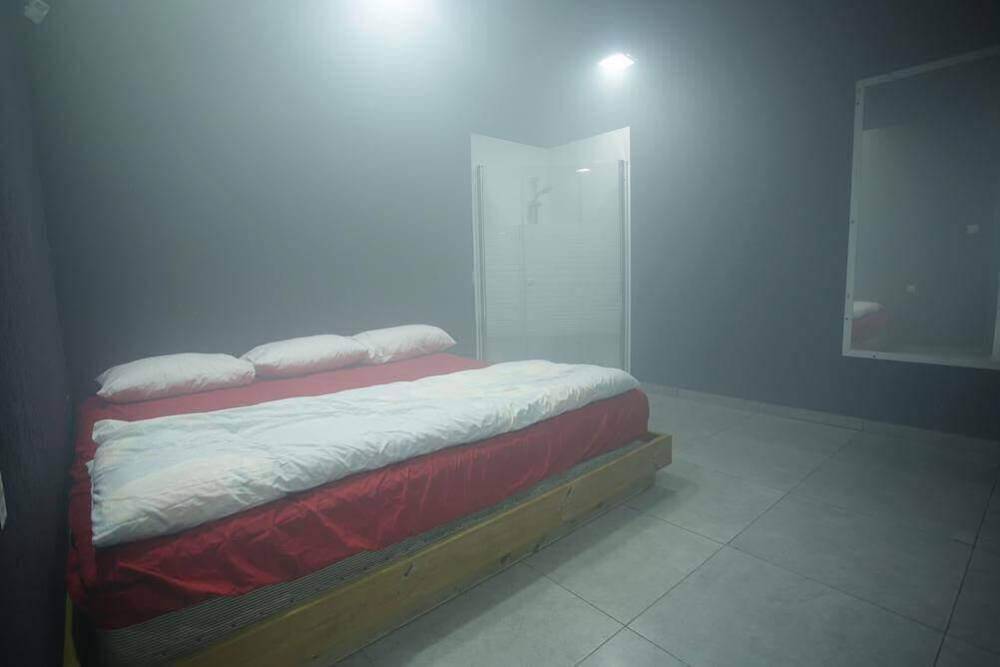 80879 המתחם הפנימי, וילה אנגל, וילה  בהודיה וילות - Vila 4 U