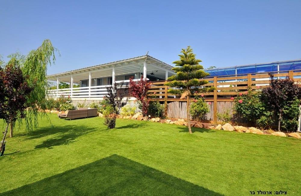 81594 מתחם חיצוני, אחוזת שייה, וילה  בעין יעקב וילות - Vila 4 U