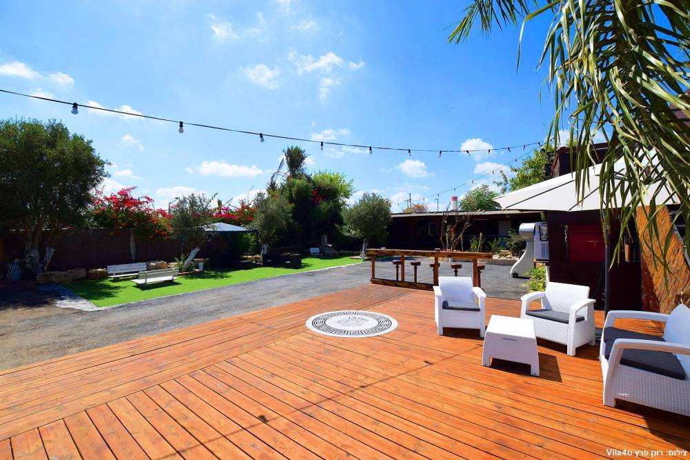 81746 גלריה כללית, קרטחנה בעיר, וילה  בפתח תקווה וילות - Vila 4 U