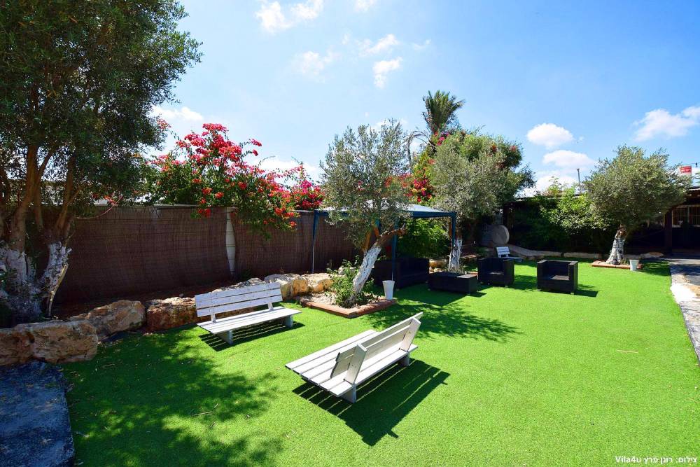 81749 גלריה כללית, קרטחנה בעיר, וילה  בפתח תקווה וילות - Vila 4 U