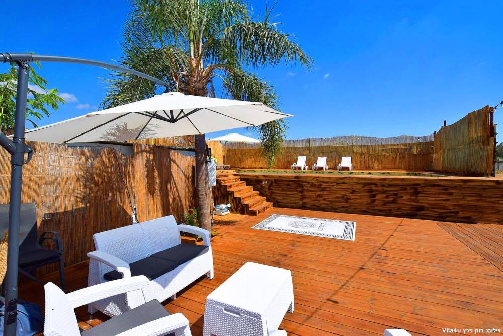 81757 גלריה כללית, קרטחנה בעיר, וילה  בפתח תקווה וילות - Vila 4 U