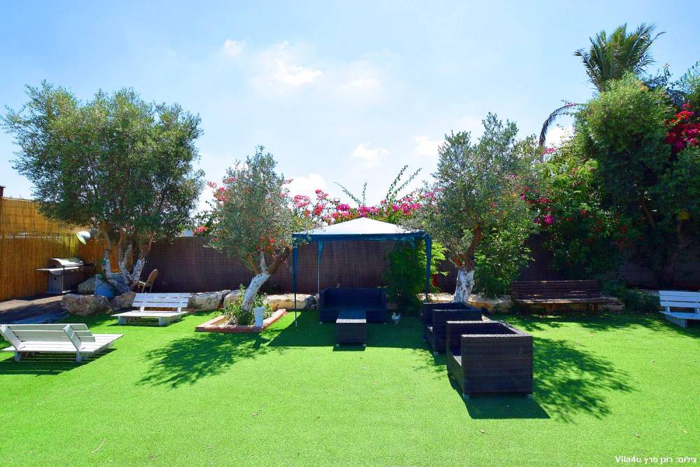 81758 גלריה כללית, קרטחנה בעיר, וילה  בפתח תקווה וילות - Vila 4 U