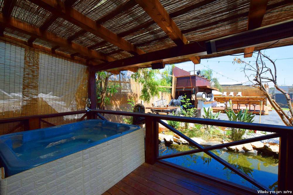 81759 גלריה כללית, קרטחנה בעיר, וילה  בפתח תקווה וילות - Vila 4 U