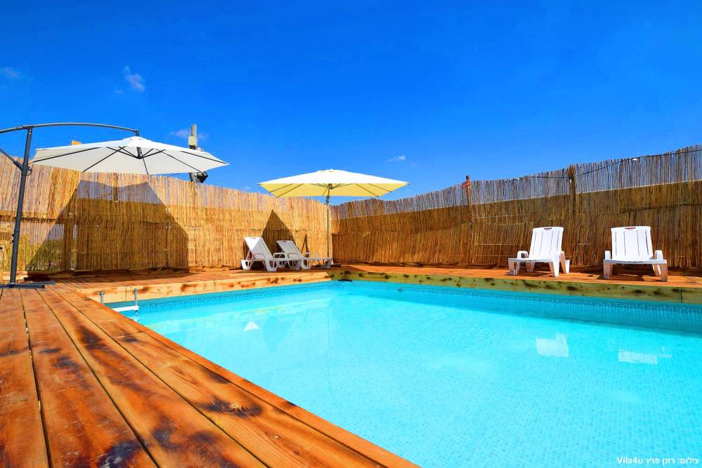 81760 גלריה כללית, קרטחנה בעיר, וילה  בפתח תקווה וילות - Vila 4 U