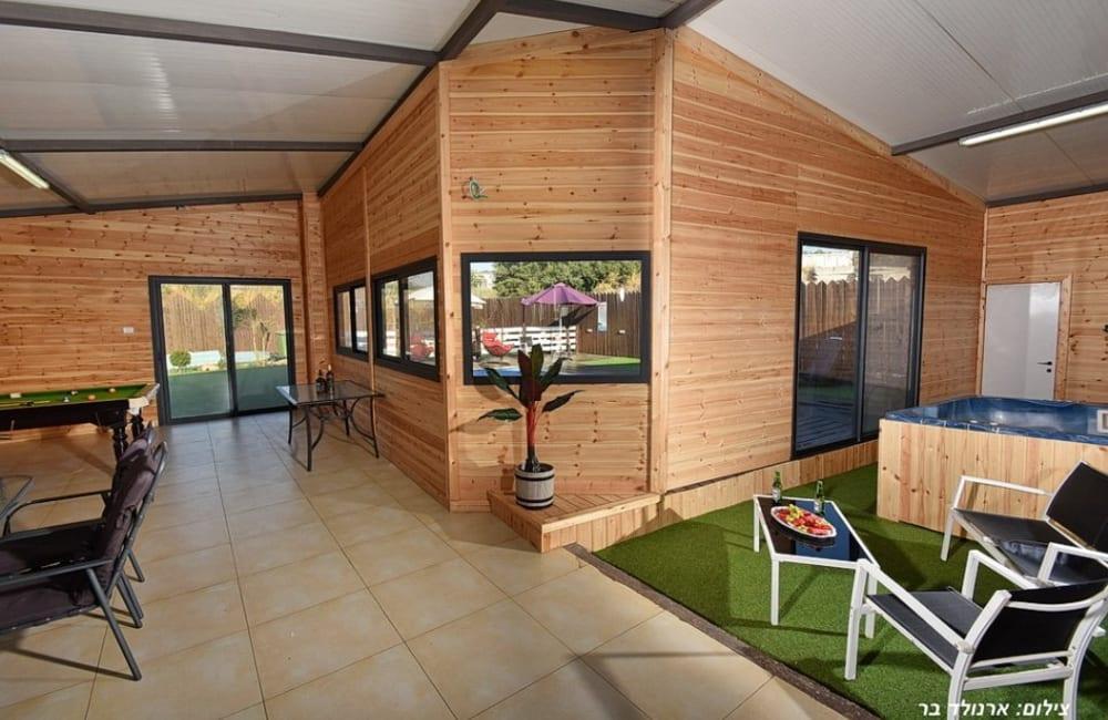 82262 מתחם פנימי, וילה יאניס, וילה  בעבדון וילות - Vila 4 U